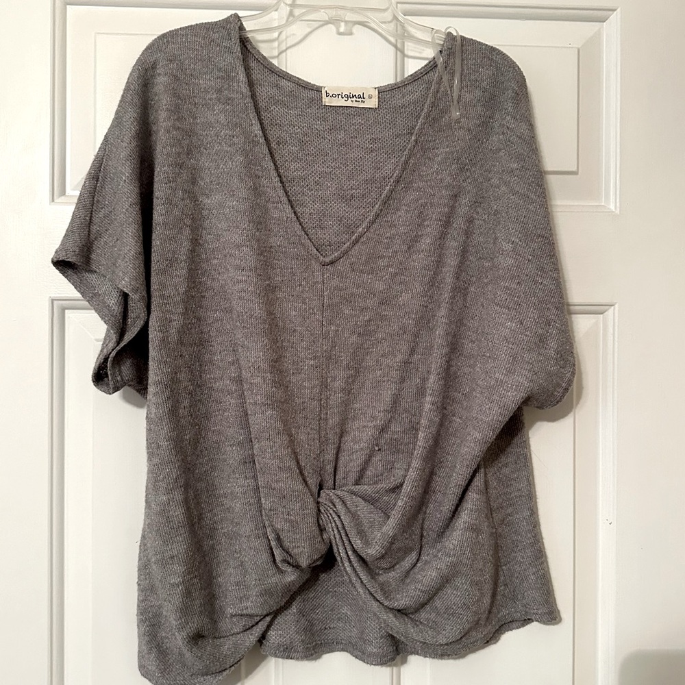 Boutique knit short sleeve top